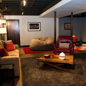 Basement Pub and Play Room