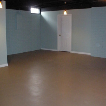 Budget Basement with Fitness Area
