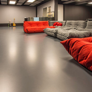 Dark grey PU resin acoustic comfort floor