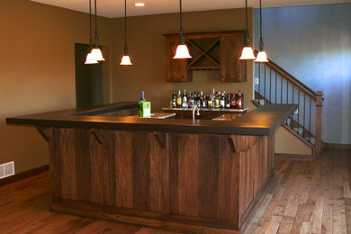 Inspiration for a home bar remodel in Minneapolis