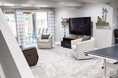 Example of a transitional basement design in Denver