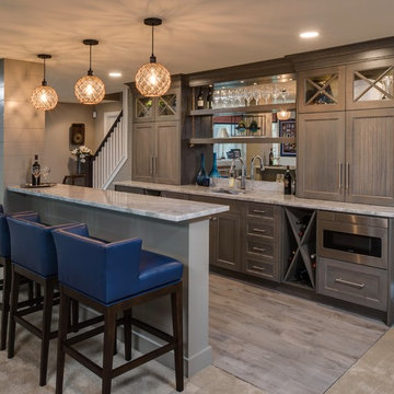 Lake House Retreat - Lower Level Bar