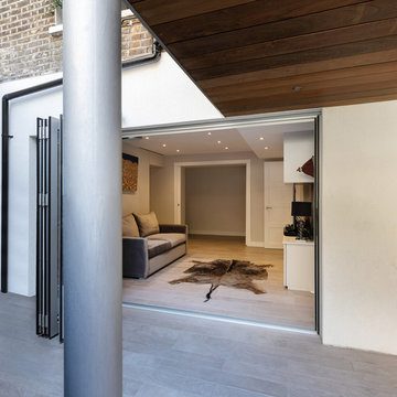 London townhouse living spaces