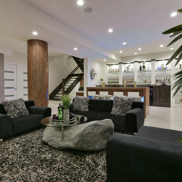 LUXURY SHOWHOME on WINDERMERE DRIVE