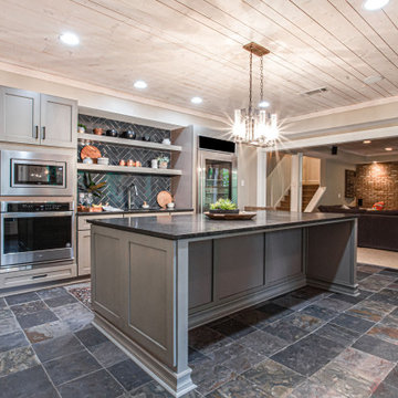 Milton Entertainer's Delight Basement