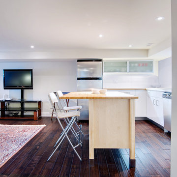 Mullet House: Best Renovation $300-$500k Toronto (by BILD)