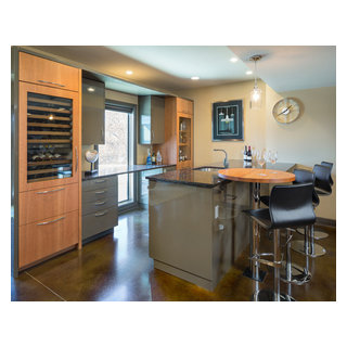 North Kansas City Basement Bar - Contemporary - Basement - Kansas City - by Kitchen Studio ...