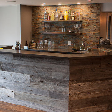 Rustic Basement in Richmond Hill