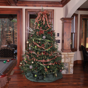 Rustic Hunter Christmas Tree