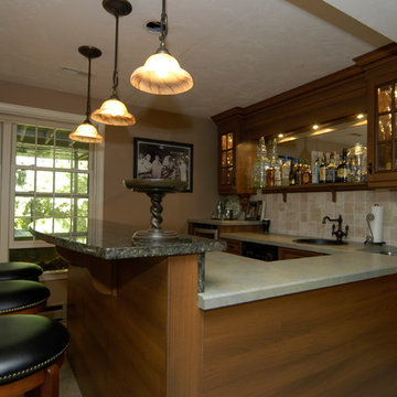 Small space, big charm wet bar