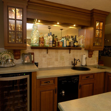 Small space, big charm wet bar