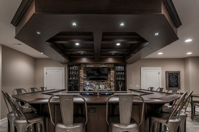 Inspiration for a transitional home bar remodel in Columbus