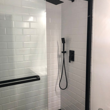 1550 N LSD High Rise Bathroom Renovation