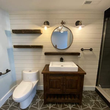 3/4 Modern Rustic Bathroom