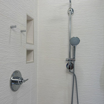 3 Piece Ensuite Guest Bathroom - Shower Detail