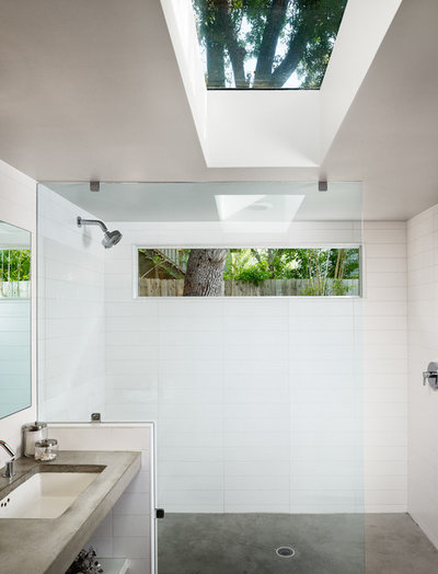Contemporary Bathroom by Clayton&Little Architects