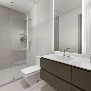 Modern Bathroom