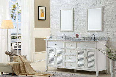 Ejemplo de cuarto de baño clásico renovado de tamaño medio con armarios tipo mueble, puertas de armario blancas, lavabo bajoencimera y encimera de mármol