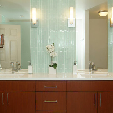 70’s Master Bath Gets The Spa Treatment