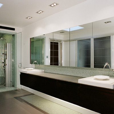 Bathroom - contemporary bathroom idea in San Diego with a vessel sink