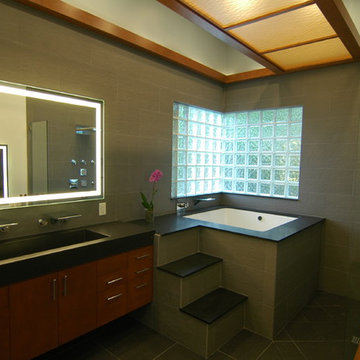 A Hint Of Zen Master Bathroom