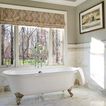 Elegant Freestanding tub with a view