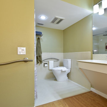 Accessible Master Bath // Sarasota