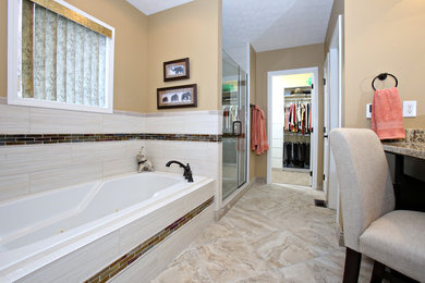 This is an example of a contemporary bathroom in Louisville.