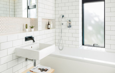 12 Things Potential Buyers Don’t Want to See in Your Bathroom