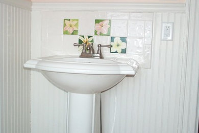 Inspiration for a timeless bathroom remodel in Portland Maine