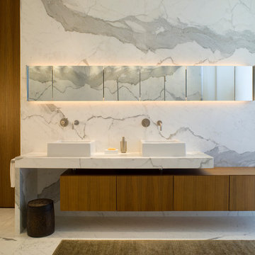 Apogee Private Residence