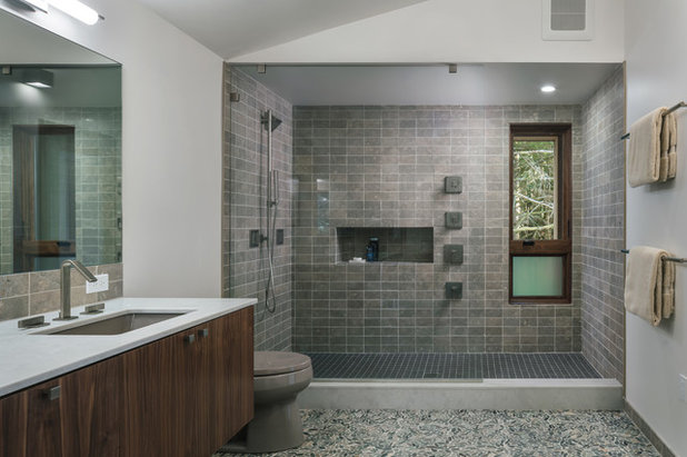 Contemporary Bathroom by Colab Architecture & Urban Design