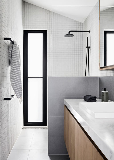Contemporary Bathroom by Tom Robertson Architects