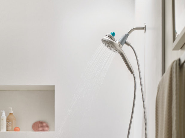 Bathroom Aromatherapy shower head by Moen
