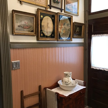 Arts & Craft Style Bathroom - Historic House