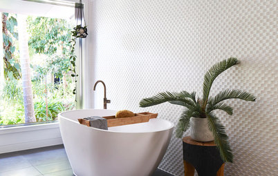 24 Beautiful Ideas for Textured Bathroom Wall Tiles