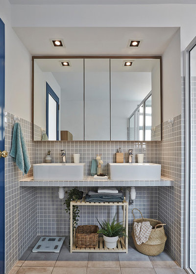 Contemporary Bathroom by Three-d Conceptwerke