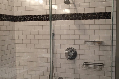 フィラデルフィアにあるトランジショナルスタイルのおしゃれな浴室の写真