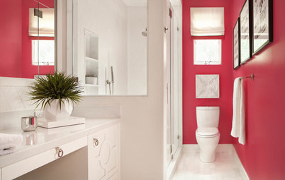 15 Bathrooms That Wow With Vivid Color