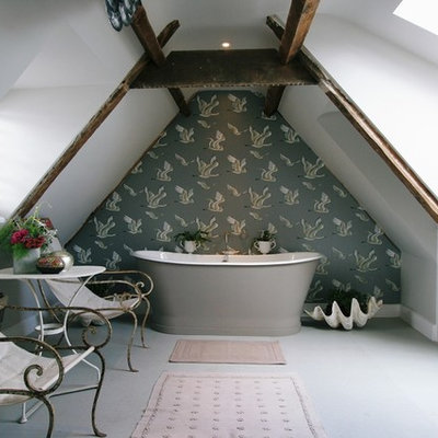 Inspiration for a mid-sized shabby-chic style master ceramic tile freestanding bathtub remodel in London with an undermount sink and gray walls