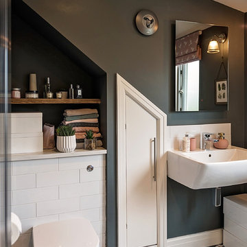 Attic En-Suite