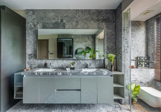 Contemporary Bathroom by KNS Architects