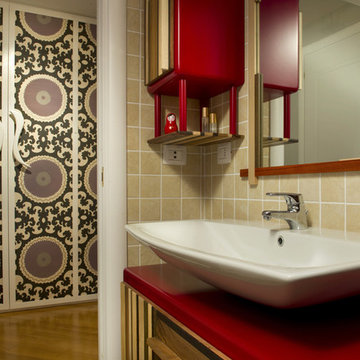 Bagno Rosso (Red Bathroom)