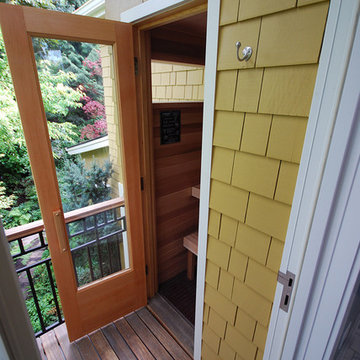 Balcony access to sauna