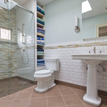 Barrier-Free Shower Stall