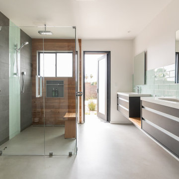 Contemporary Bathroom