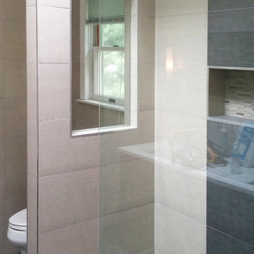 Bath & Tile Design