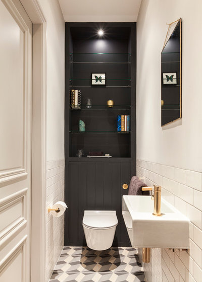 Eclectic Bathroom Bathroom bookshelf