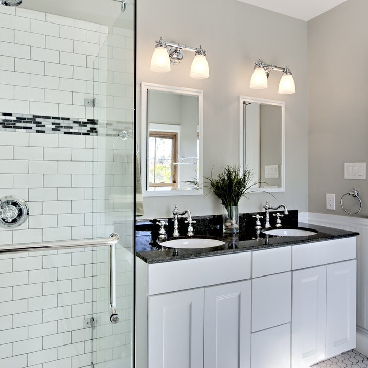 Navy And White Bathroom Ideas Photos & Ideas Houzz