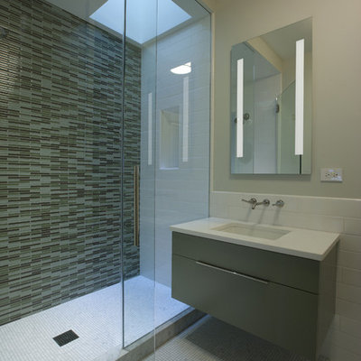 Large trendy 3/4 mosaic tile and green tile mosaic tile floor alcove shower photo in Chicago with flat-panel cabinets, gray cabinets, an undermount sink, quartz countertops and beige walls